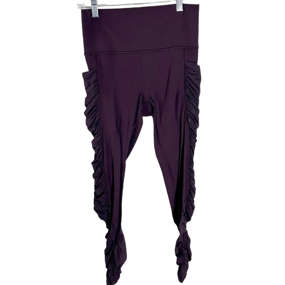 Athleta Women's Spiced Cabernet Mesh‎ Me Up 7/8 Tight in Size S